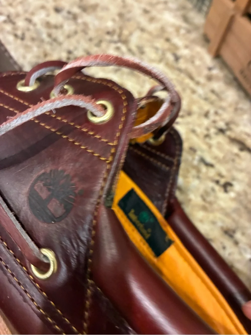 Timberland Men's size 10 Burgundy Leather Classic Boat Shoes
